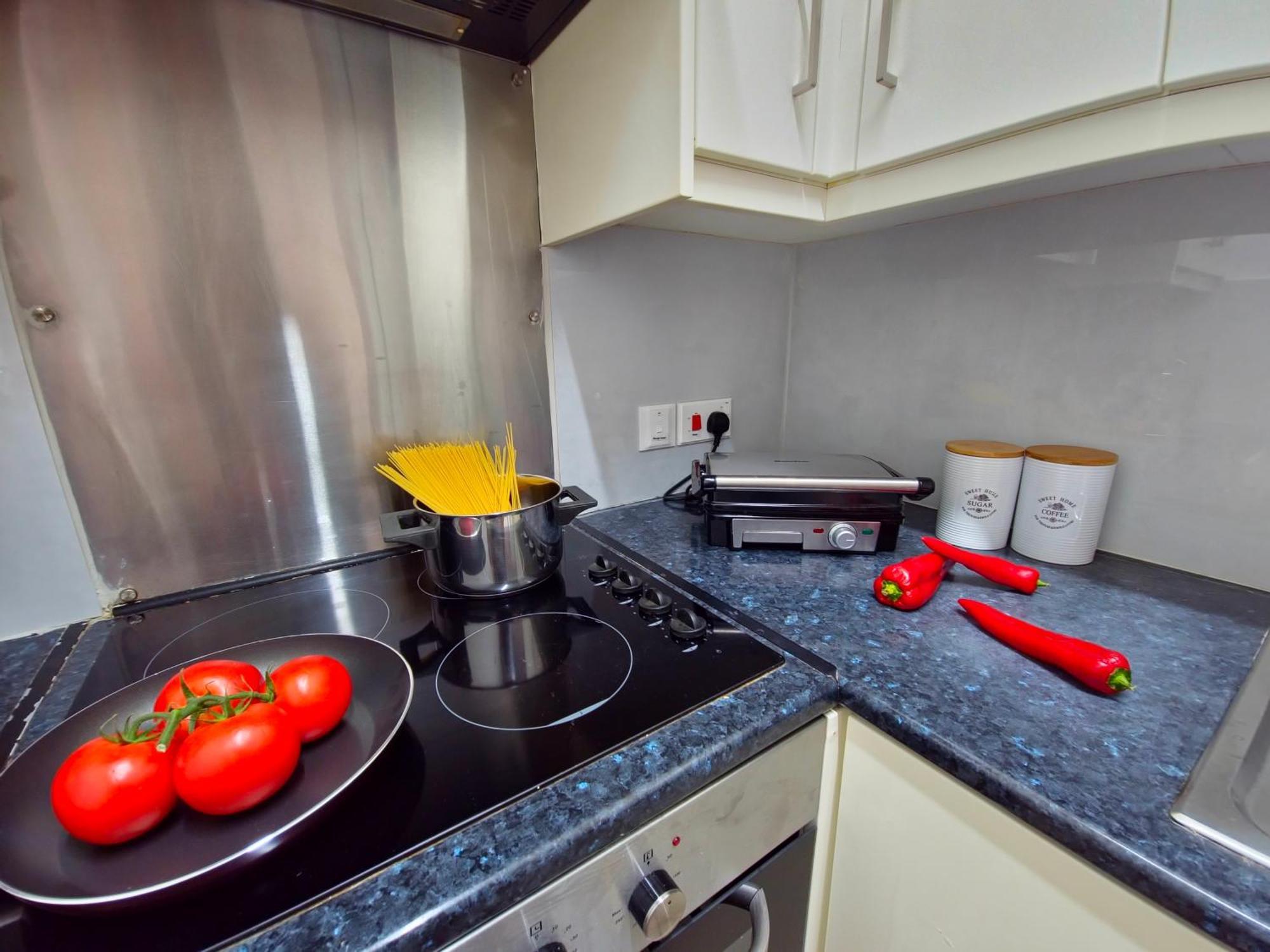 Oroklini Star 3 Apartment Larnaca Bagian luar foto